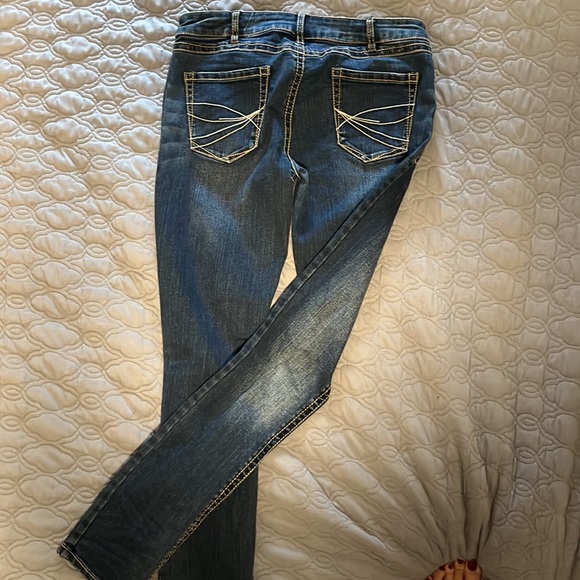 Bootlegger women’s skinny jean - Picture 3 of 3